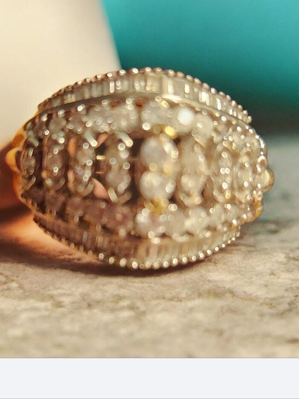 Vintage Cocktail Ring ● B Sure U Read Below 》 FIRM